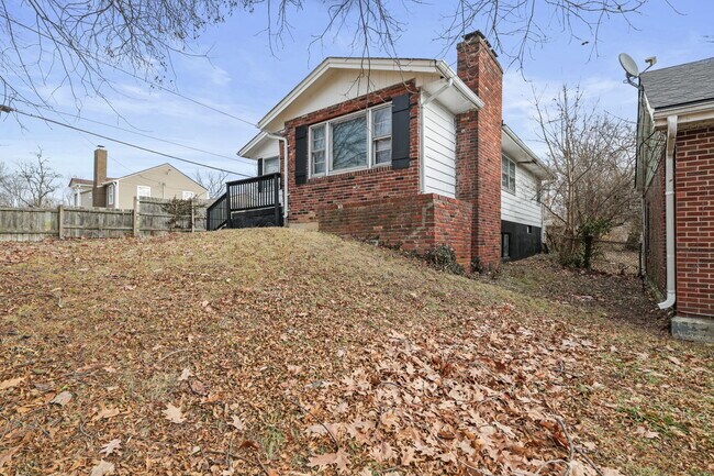 Photo - 3337 Houston St