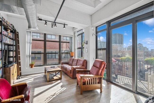 Building Photo - 1503 S State St Unit 708 Rental