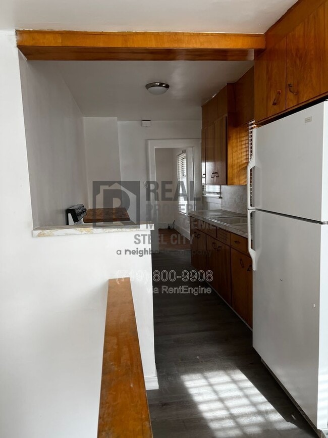 Photo - 602 W Orman Ave