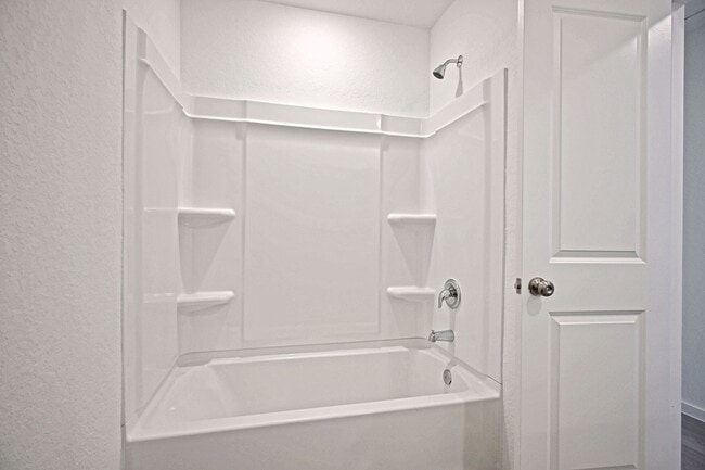 Photo - 1855 Lorena Wood