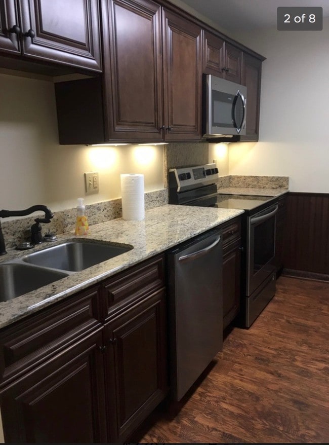 Photo - 701 S College Rd Unidad 116