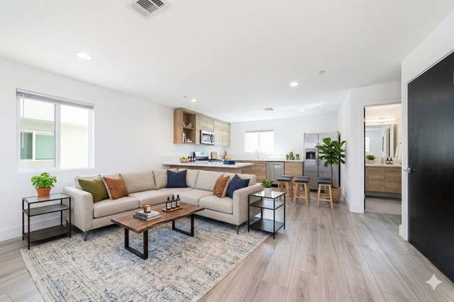 Photo - 5016 Pickford St Unidad #5016