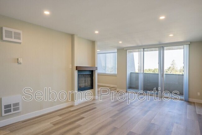 Photo - 601 Oakland Ave