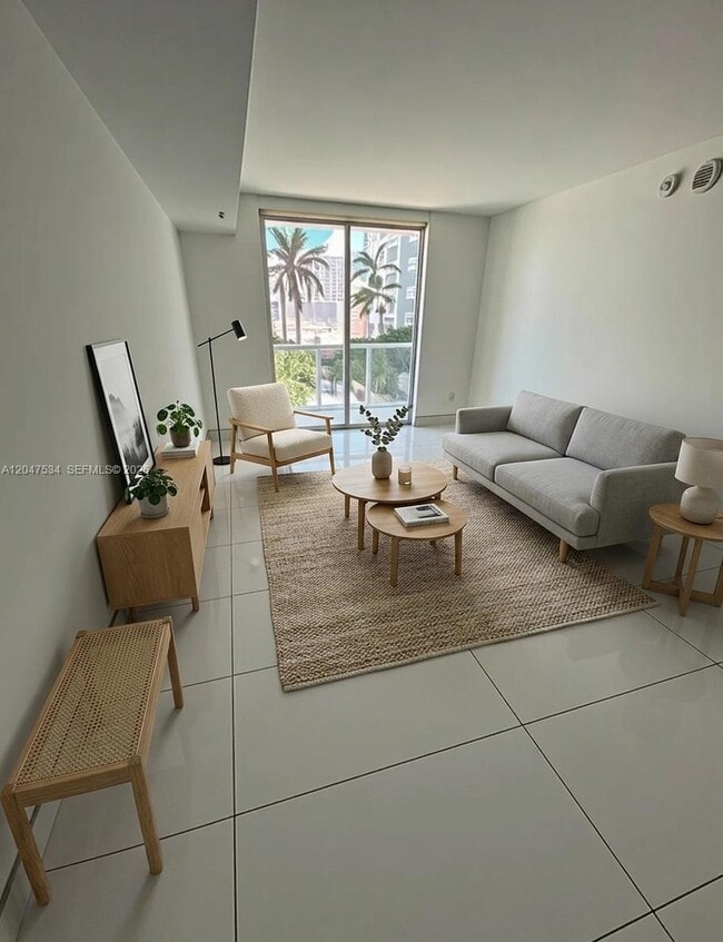 Photo - 244 Biscayne Blvd Unidad 1009