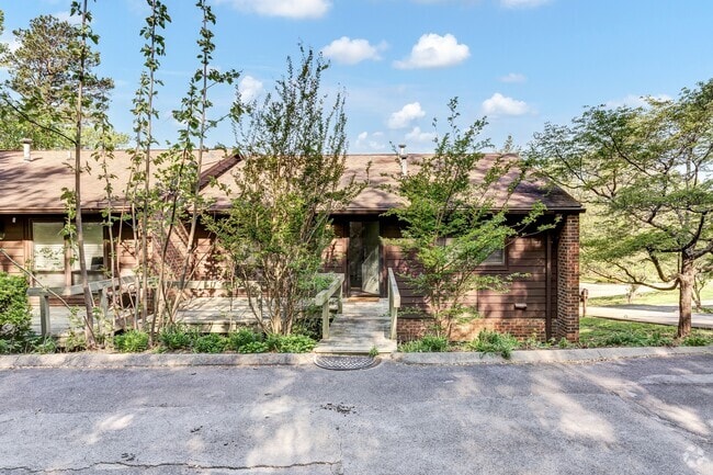 Building Photo - 1434 Montvale Station Rd Rental