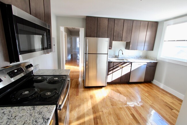 Photo - 4 Draper St Apartments Unit 3