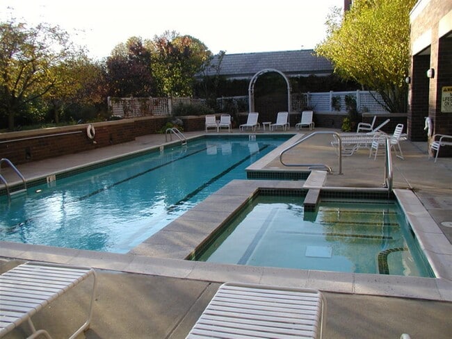 Photo - 950 Massachusetts Ave