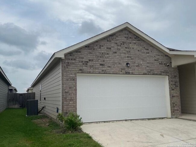 Photo - 14311 Gila Crossing