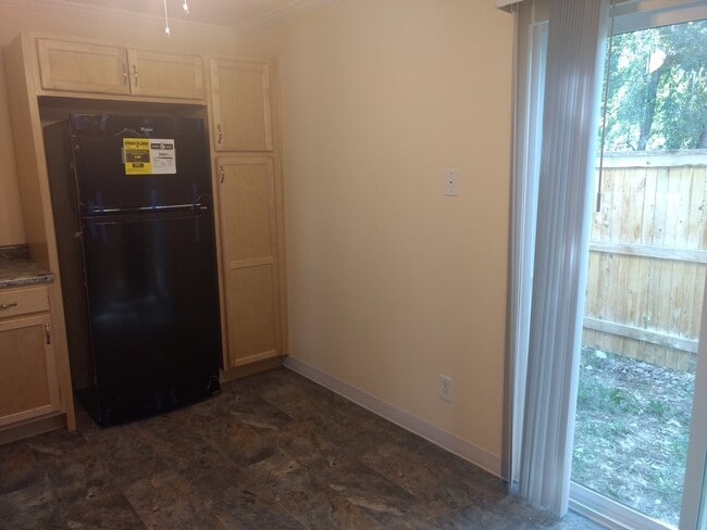 Photo - Updated 2 Bed 1 Bath Townhouse close to downtown Louisville