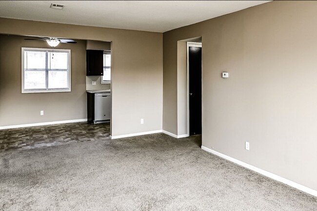 Photo - Spacious 2-Bedroom Apartment in Bellevue! Unidad 46