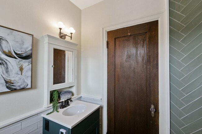 Photo - The Roosevelt Apartments