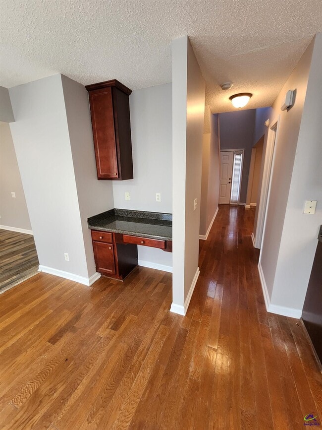 Photo - 114 Faybrook Dr