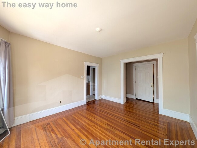 Photo - 49 Conwell Ave Unidad #2