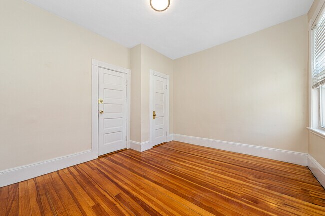 Photo - 46 Brackett St