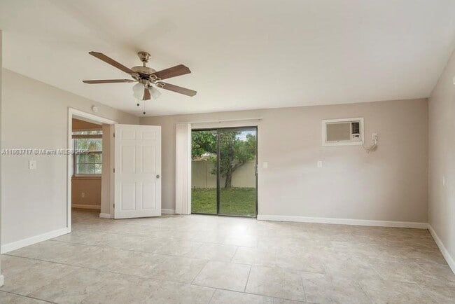 Building Photo - 8881 SW 21st St Rental