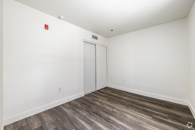 4BR, 2BA - 1282SF - Third Bedroom