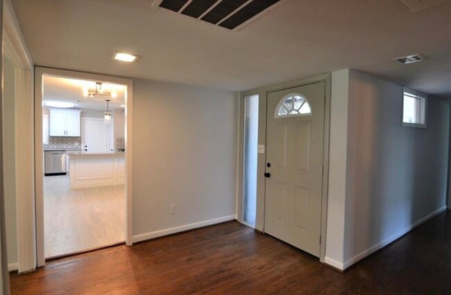 Building Photo - 4829 Waycross Dr