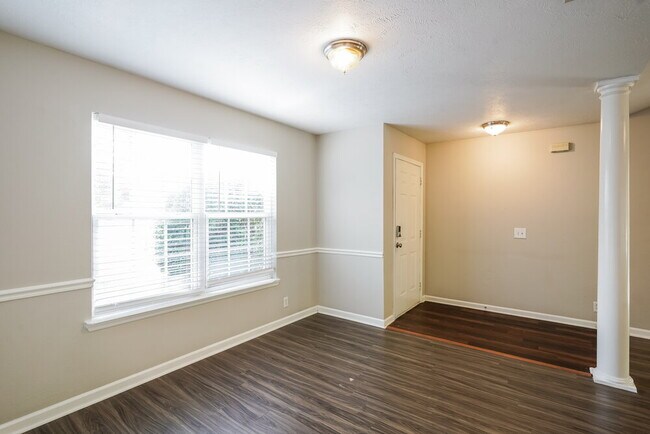 Photo - 7313 Ole Nottingham Dr