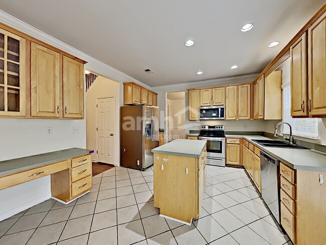 210 Cobblestone Lndg