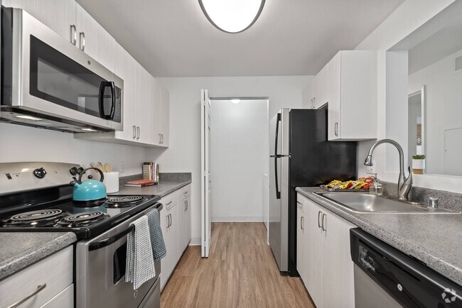 Building Photo - Whitewater Park Rental