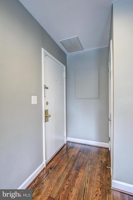 Building Photo - 3545 S Stafford St Unit B2