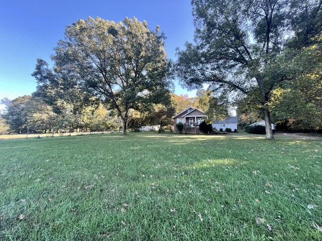 Photo - 2160 Mt Home Church Rd