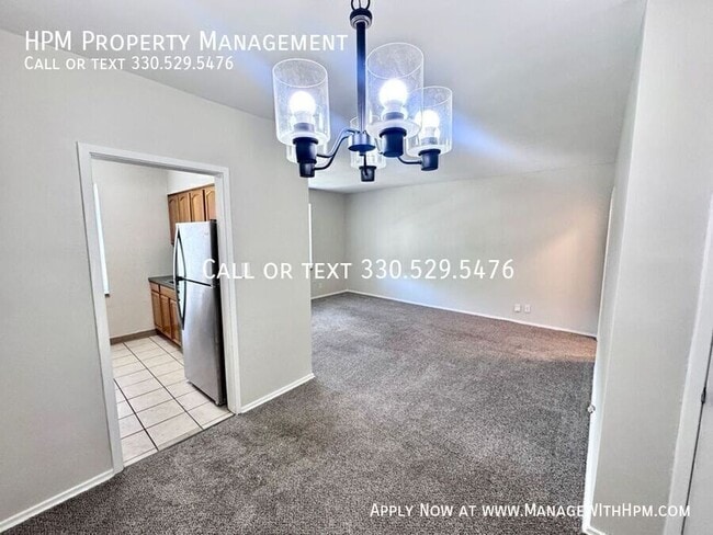 Photo - 3270 Warrensville Center Rd Unit F-208