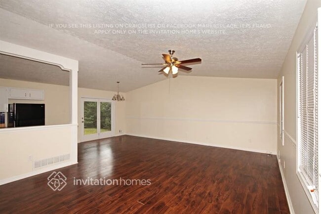 Photo - 2200 Greenridge Dr SW