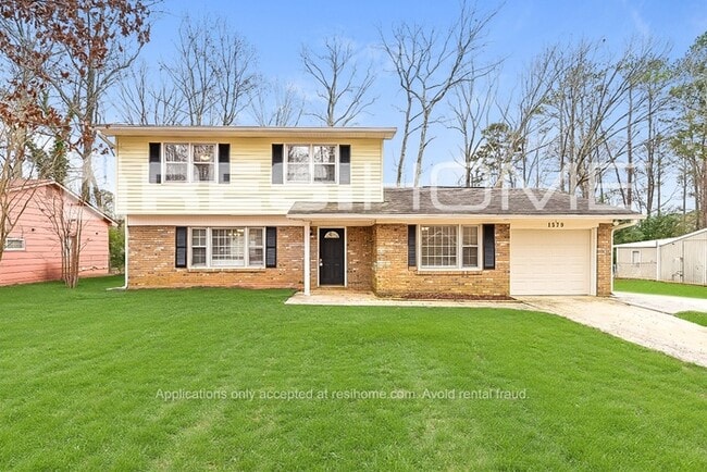 Building Photo - 1579 Wren Rd