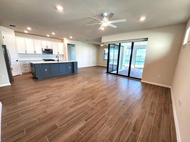 Photo - 8295 Vaulting Dr