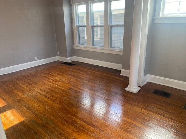 Photo - Cute Single Family Home close to KU Med