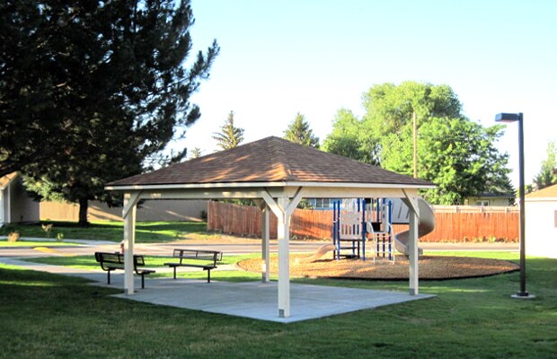 Photo - Windwood Apartments