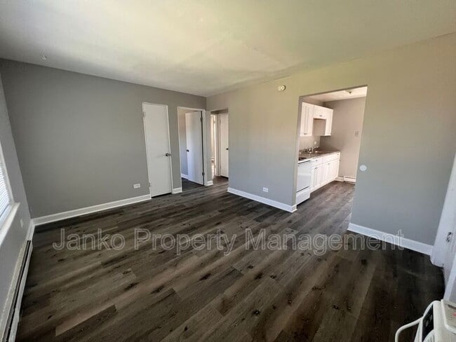 Photo - 2113 W 119th St Unit 6