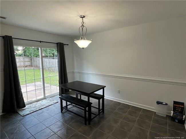 Photo - 142 Crestwood Ln