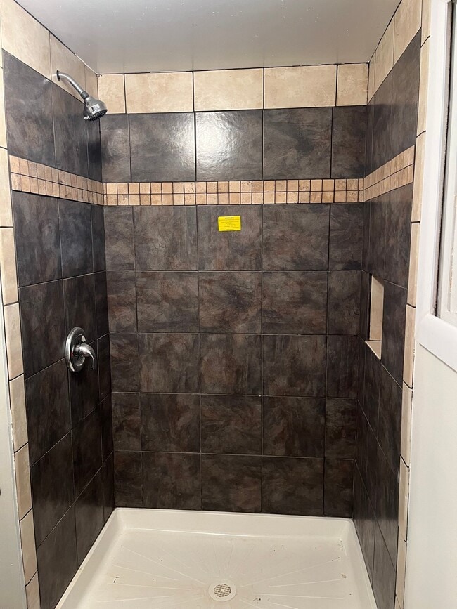 Photo - 126 Churchill Rd