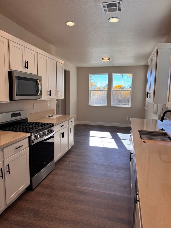 Photo - NEW! 3/2.5/2 Townhome in Gardnerville