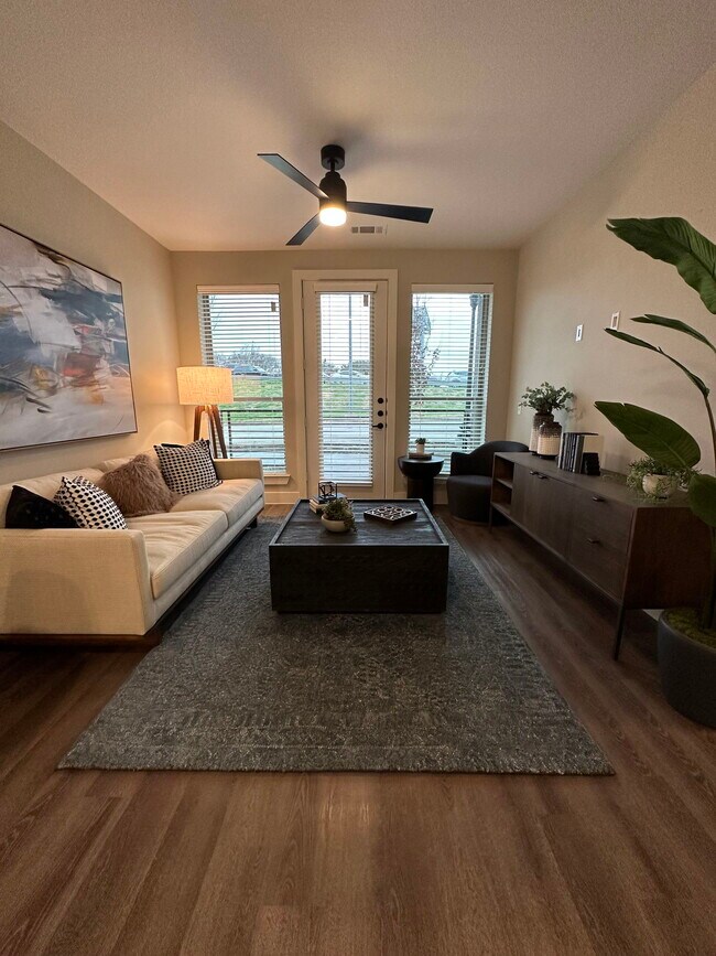 1189 E 1st St Condo Unit 2101 Condo for Rent in Fort Worth, TX