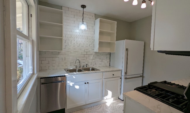 Photo - 25 Starnes Ave