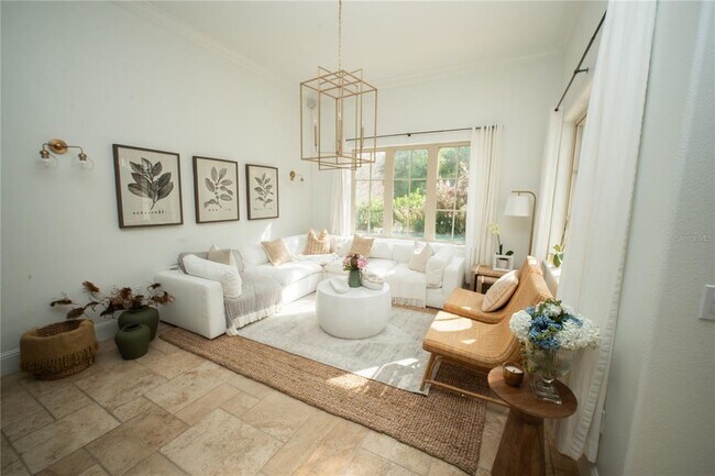 Photo - 719 Eastlawn Dr