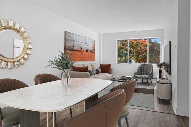 Photo - Windsor Park Village