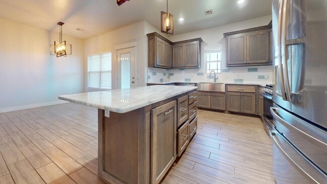 Photo - 13638 Northeast Lafayette Drive