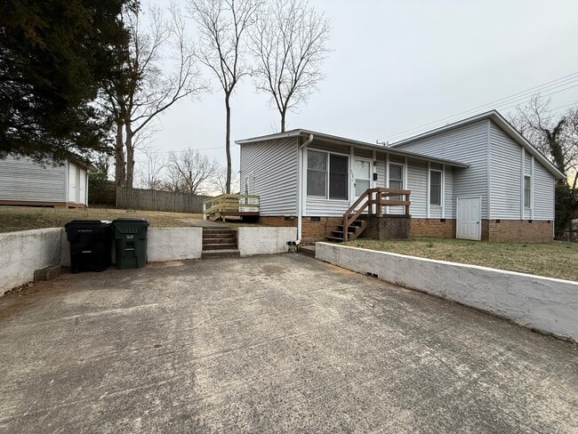 Building Photo - 908 S Lexington Ave Unit 908