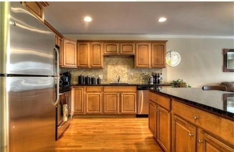 Kitchen - 180 Melba St Unit #202