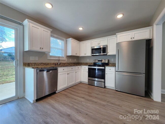 Photo - 2208 Brookview Ave Townhome