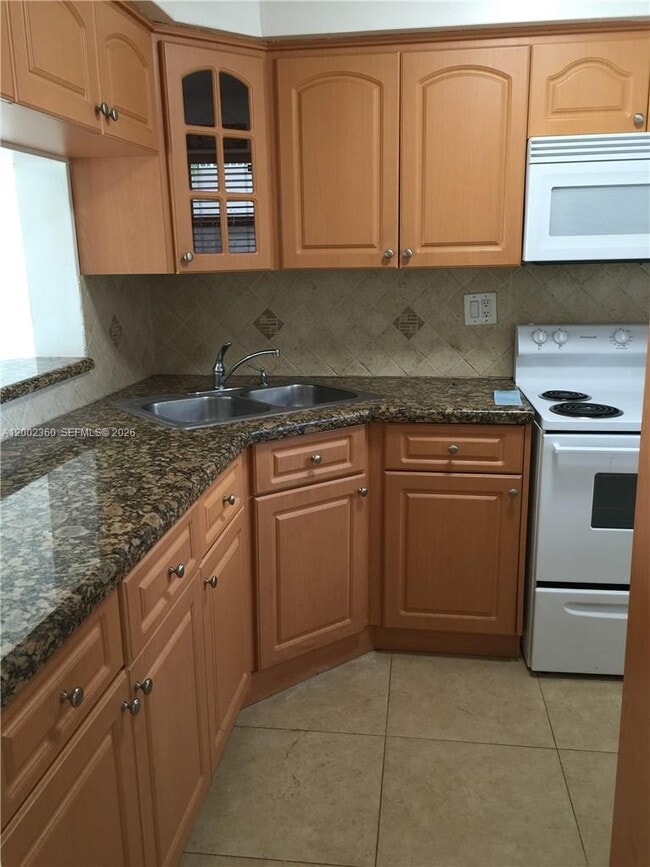 Photo - 8500 NW 8th St Unit 308