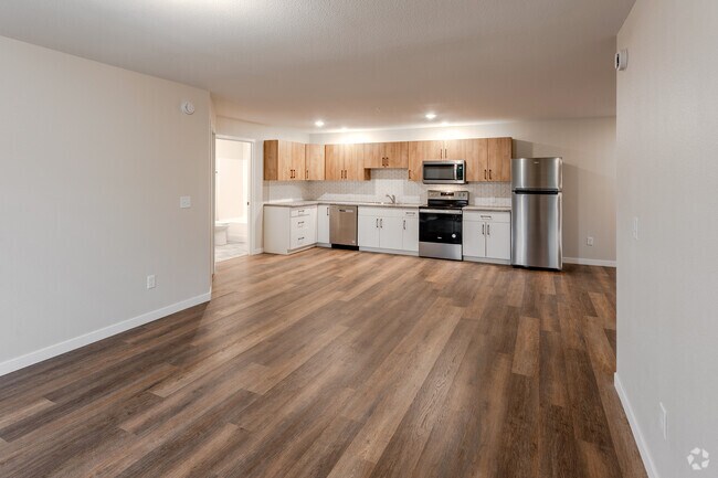 2BR, 1BA - 924SF - Living Room