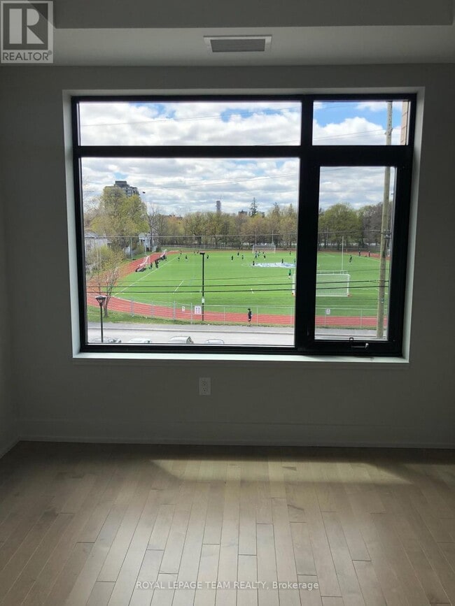 Photo - 60 Springhurst Ave Unité 309