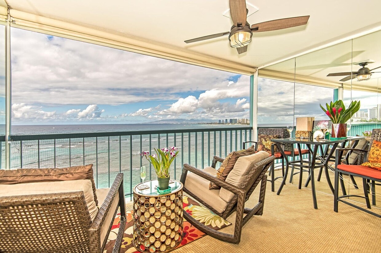 Furnished Oceanfront Studio at the Iconic ... - Furnished Oceanfront Studio at the Iconic ...