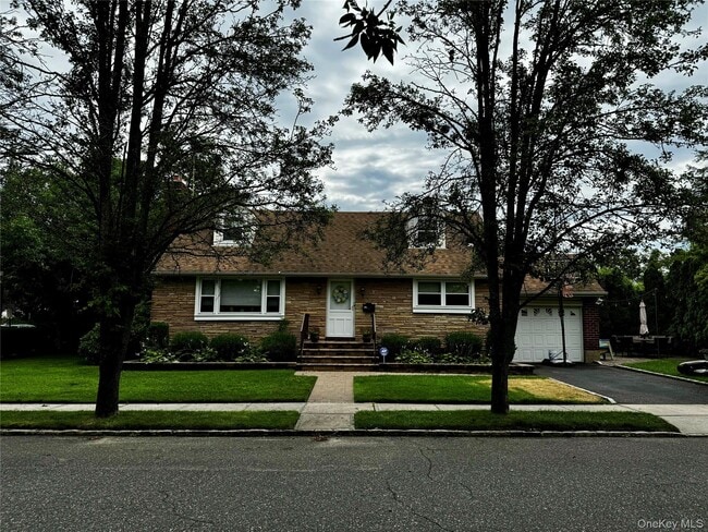 Building Photo - 6 Highland Terrace