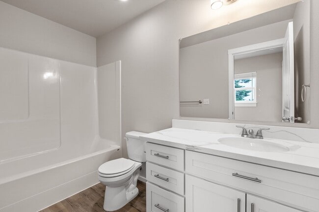 Photo - Yakima Apartments